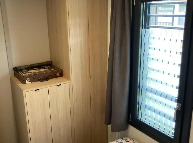 Le Colibri Au Calme Piscine Chauffee Sauna Hammam Fermee De Novembre A Fin Avril Parc Multisports Alpehytte